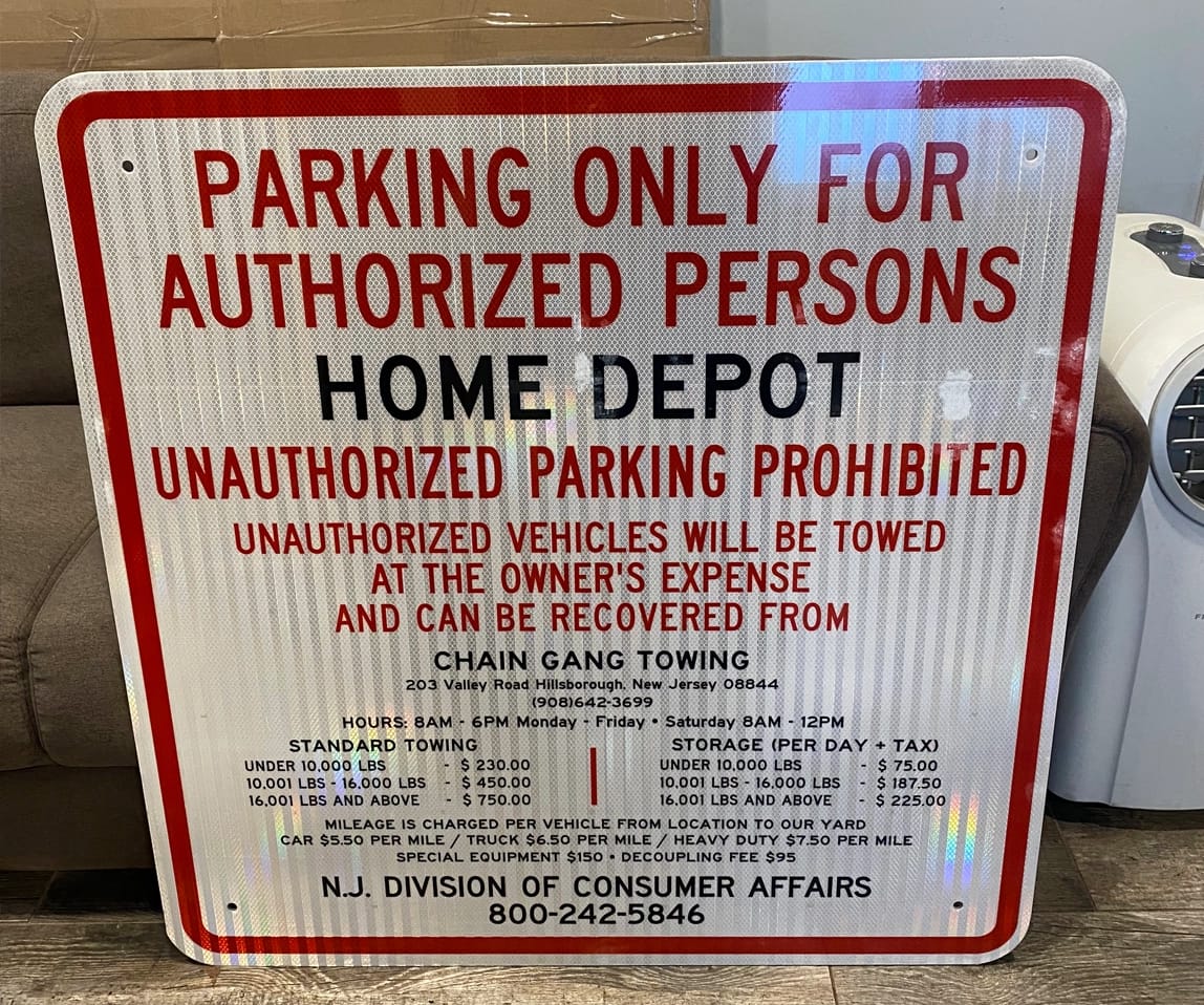 Private property sign from Chain Gang Towing and Recovery Agency 11